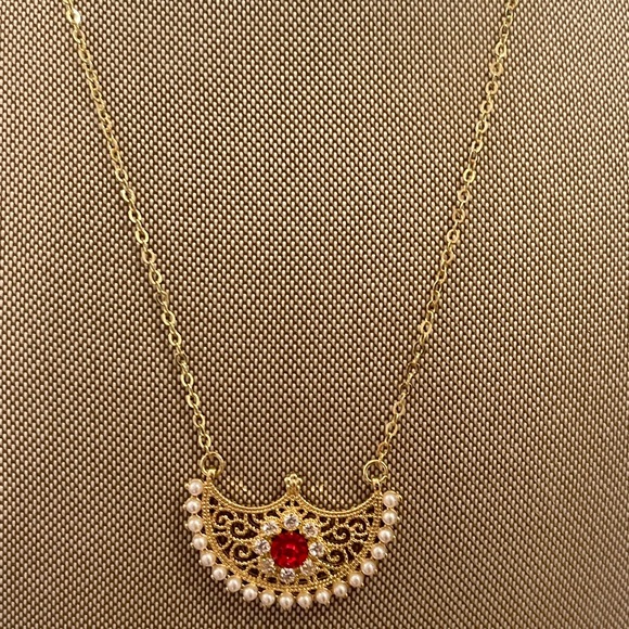 Indian Inspired CZ Crystal Necklace and Earrings Set. Zircon Jewelry Sets - Picture 3 of 3